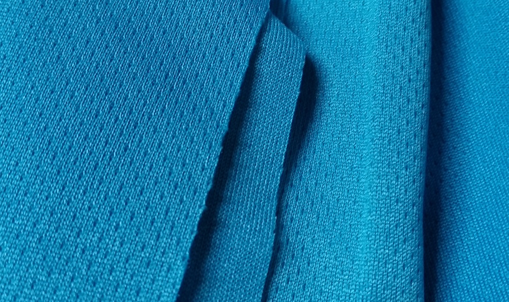 Kualitas bahan jersey bola